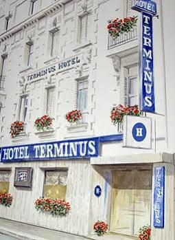 ホテル Terminus トゥール エクステリア 写真